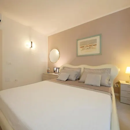 Uptown - Sabrina's Charming Apartamento Siena