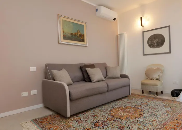 Uptown - Sabrina's Charming Διαμέρισμα Σιένα