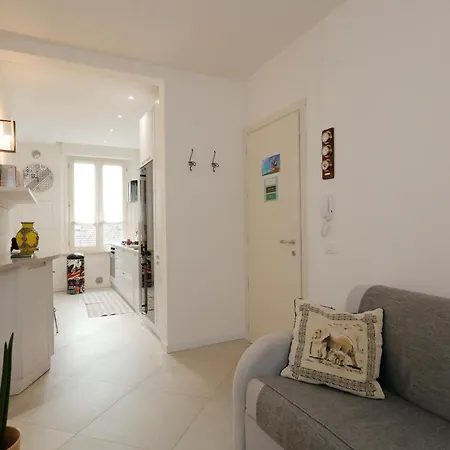 Uptown - Sabrina's Charming * Siena