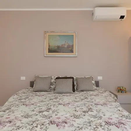 Uptown - Sabrina's Charming