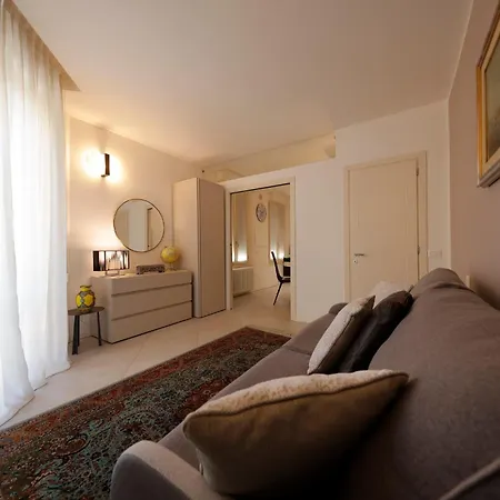 Uptown - Sabrina's Charming *