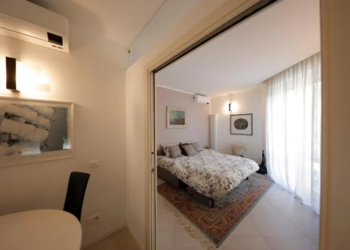 Uptown - Sabrina's Charming *