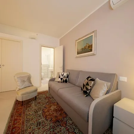 Uptown - Sabrina's Charming