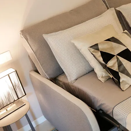 Uptown - Sabrina's Charming Sienne