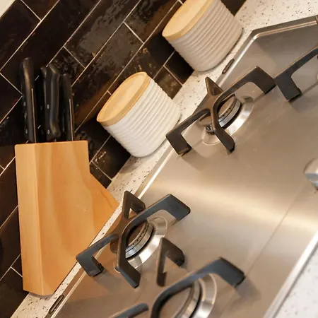 Uptown - Sabrina's Charming 아파트