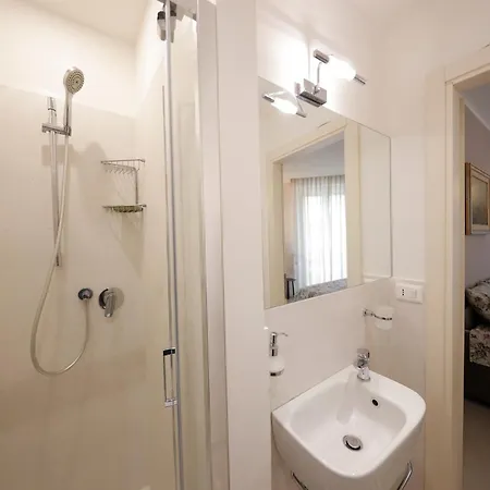 Uptown - Sabrina's Charming * 시에나