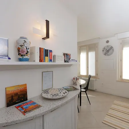 Uptown - Sabrina's Charming * Siena