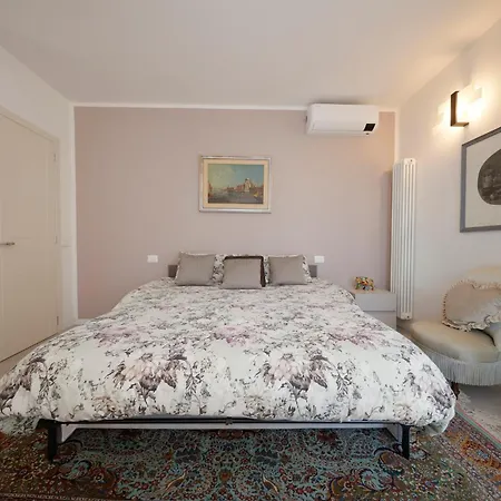 Apartamento Uptown - Sabrina's Charming Siena